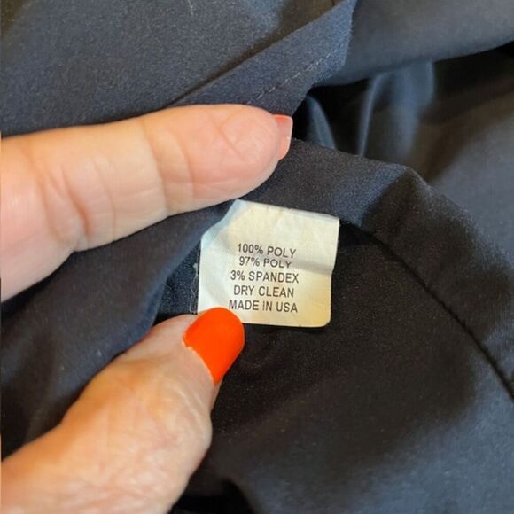 Slate & Willow Navy Pintuck Dress Ruffle Cap Sleeve Zip Back Size 4 - Picture 12 of 12